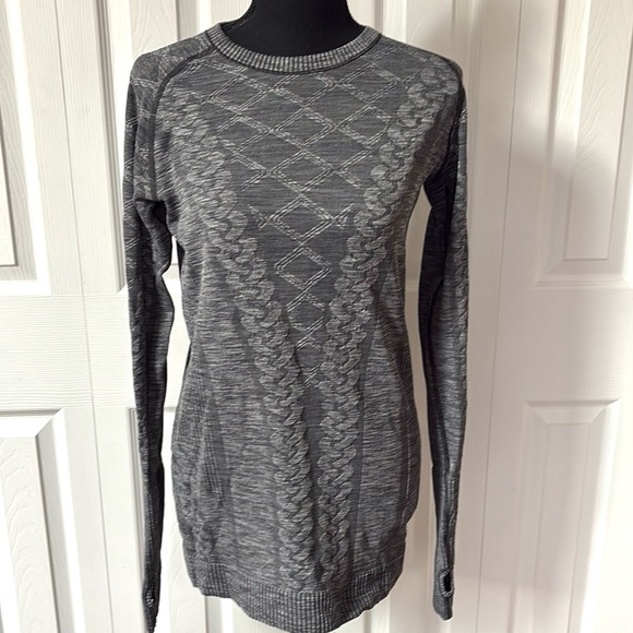 Lululemon Rest Less Pullover - Picture 2 of 15